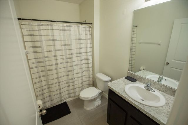 5618 GEIGER ESTATES DRIVE, Zephyrhills, FL 33541