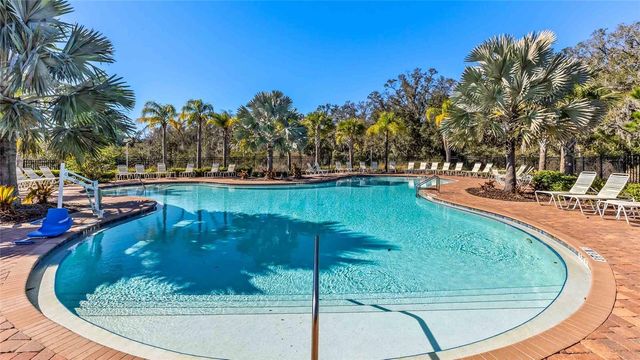 5618 GEIGER ESTATES DRIVE, Zephyrhills, FL 33541