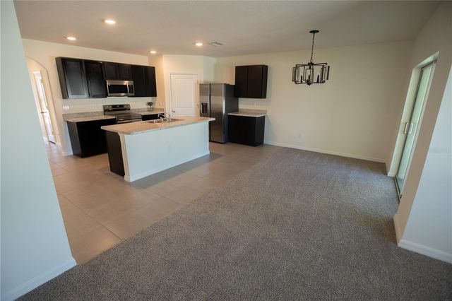 5618 GEIGER ESTATES DRIVE, Zephyrhills, FL 33541