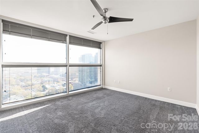 333 W Trade Street 2502, Charlotte, NC 28202