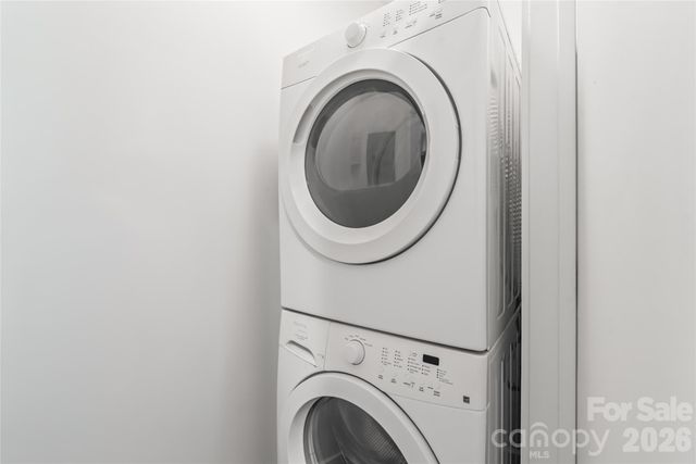 333 W Trade Street 2502, Charlotte, NC 28202