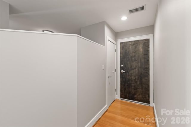 333 W Trade Street 2502, Charlotte, NC 28202