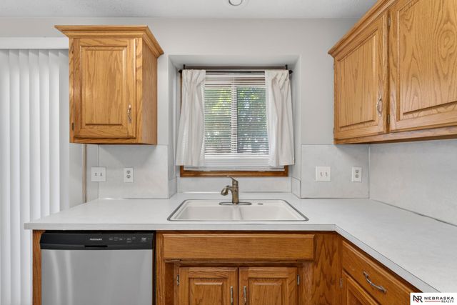 8004 S 151st Avenue, Omaha, NE 68138