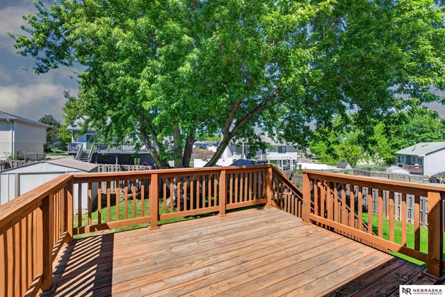 8004 S 151st Avenue, Omaha, NE 68138