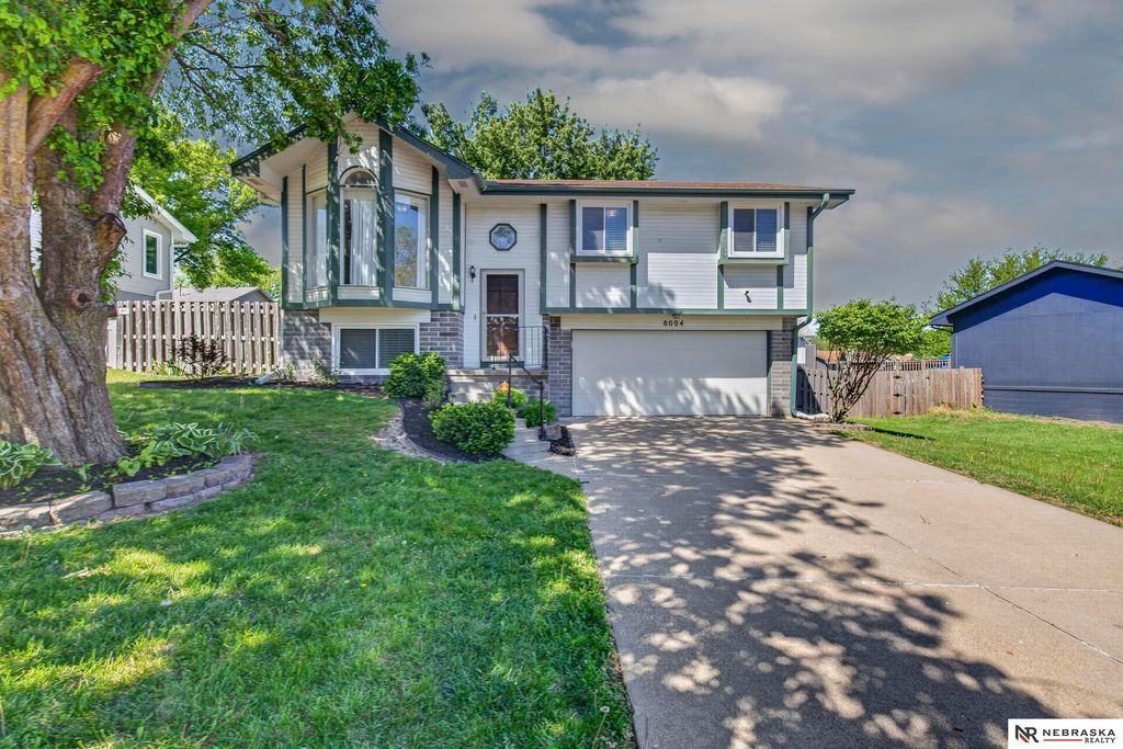 8004 S 151st Avenue, Omaha, NE 68138