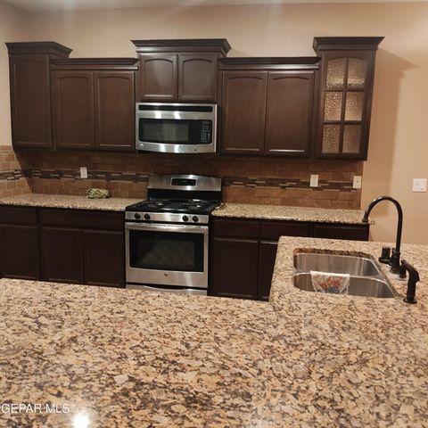 14673 Ava Leigh Ave, El Paso, TX 79938