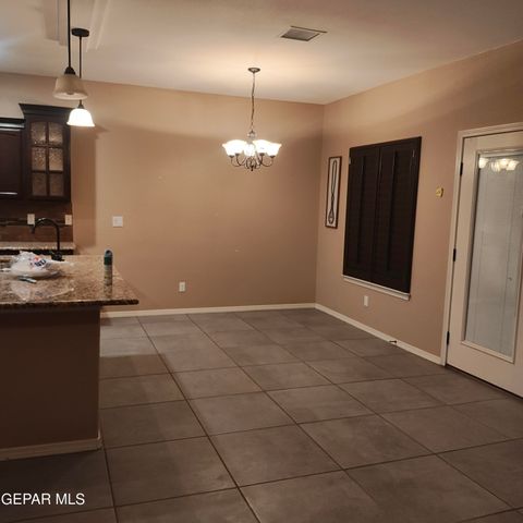 14673 Ava Leigh Ave, El Paso, TX 79938