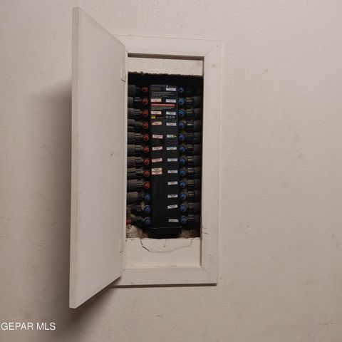 14673 Ava Leigh Ave, El Paso, TX 79938