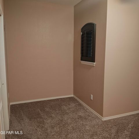 14673 Ava Leigh Ave, El Paso, TX 79938