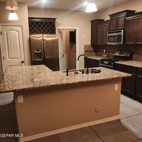 14673 Ava Leigh Ave, El Paso, TX 79938