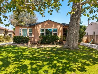 3570 Colonial Avenue, Los Angeles, CA 90066