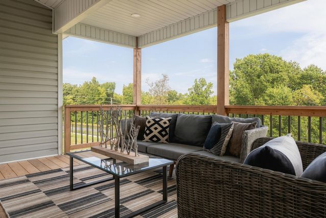 3964 CLYDESDALE DR, Columbia, MO 65202