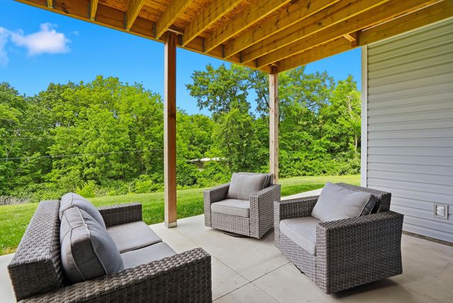 3964 CLYDESDALE DR, Columbia, MO 65202