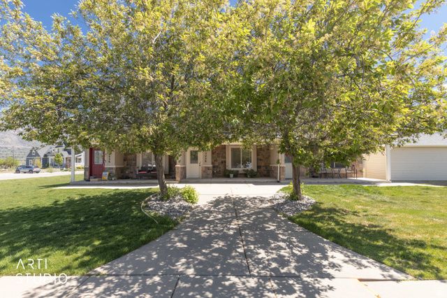 7438 S 1550 E, South Weber, UT 84405