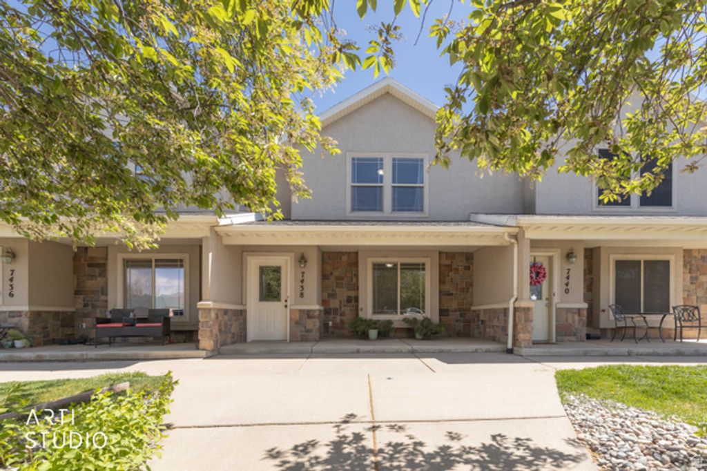 7438 S 1550 E, South Weber, UT 84405