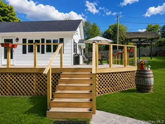 53 Main Street, Bloomingburg, NY 12721