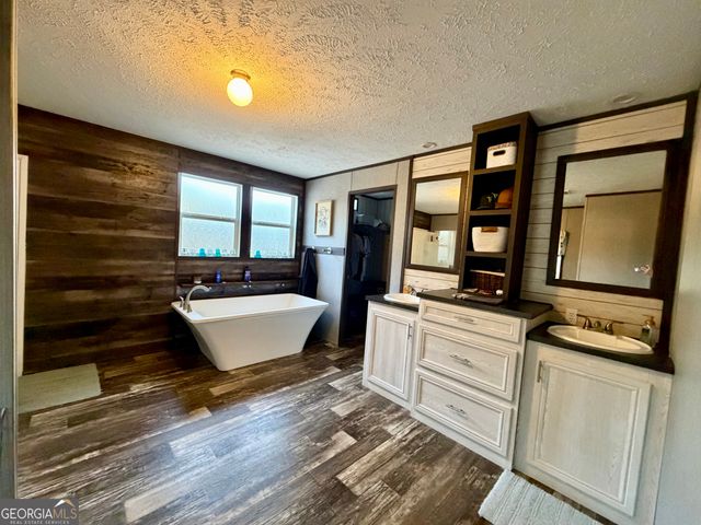 2601 New Evergreen Church Road, Cadwell, GA 31009