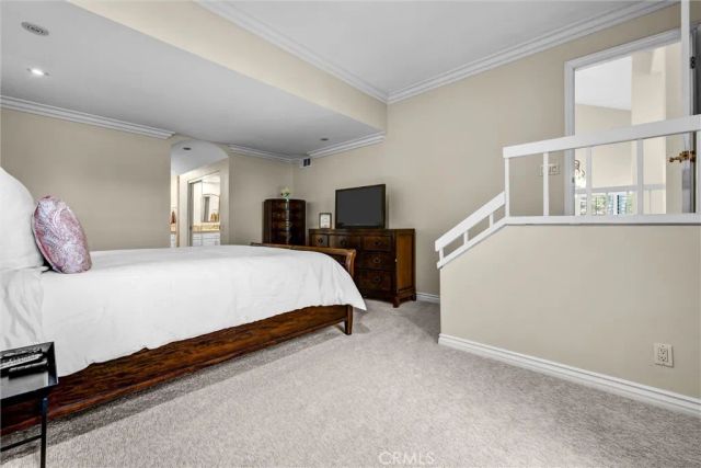 49 Pinewood, Irvine, CA 92604