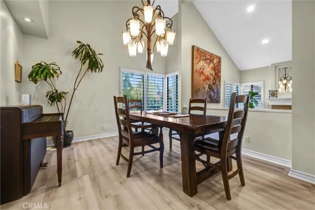 49 Pinewood, Irvine, CA 92604