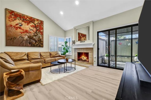 49 Pinewood, Irvine, CA 92604