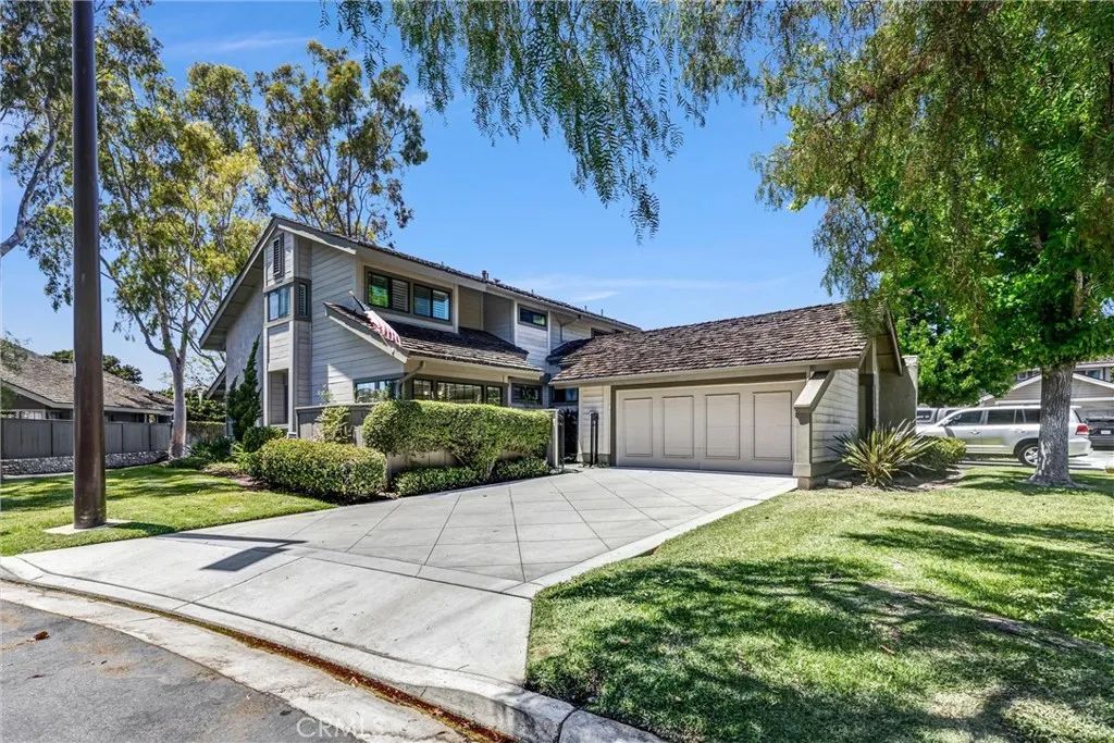 49 Pinewood, Irvine, CA 92604