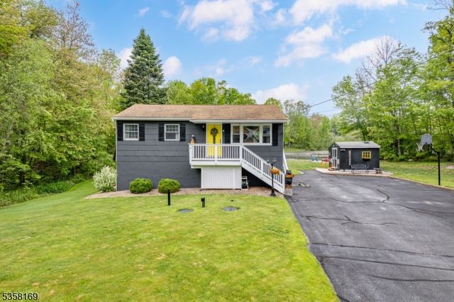 5 Emerald Dr, Vernon Twp., NJ 07422