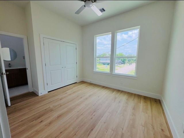 5919 Eastland Street, Houston, TX 77028