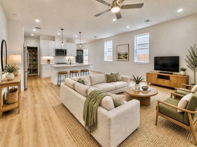 5919 Eastland Street, Houston, TX 77028