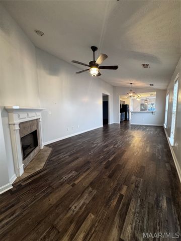 1801 YOUNG POINTE Boulevard, Montgomery, AL 36106