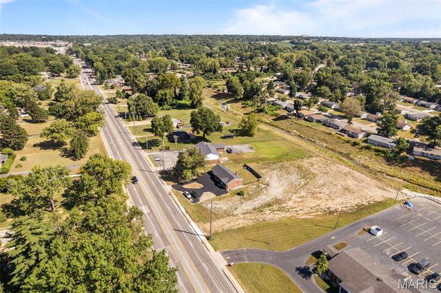 10236 Halls Ferry Road, Riverview, MO 63136