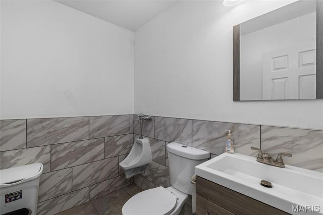 10236 Halls Ferry Road, Riverview, MO 63136