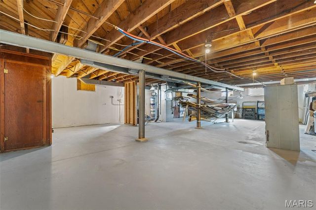 10236 Halls Ferry Road, Riverview, MO 63136