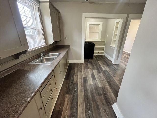 916 N Austin Street 1, Denton, TX 76201