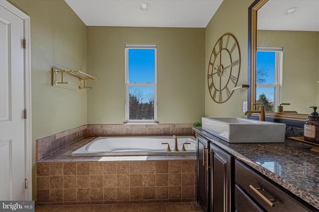 42517 SANDWORT TER, Brambleton, VA 20148