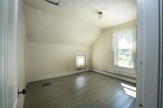 86 Hinesburg Hollow Road, Huntington, VT 05462