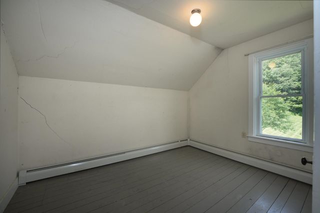 86 Hinesburg Hollow Road, Huntington, VT 05462