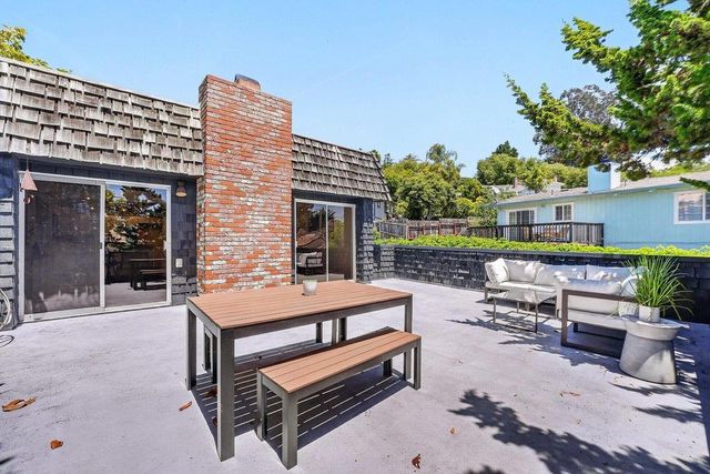 530 Cathedral Drive, Aptos, CA 95003
