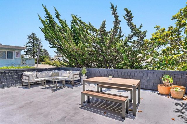 530 Cathedral Drive, Aptos, CA 95003