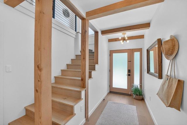 530 Cathedral Drive, Aptos, CA 95003