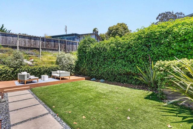 530 Cathedral Drive, Aptos, CA 95003