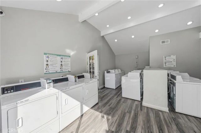 600 Central Avenue 376, Riverside, CA 92507