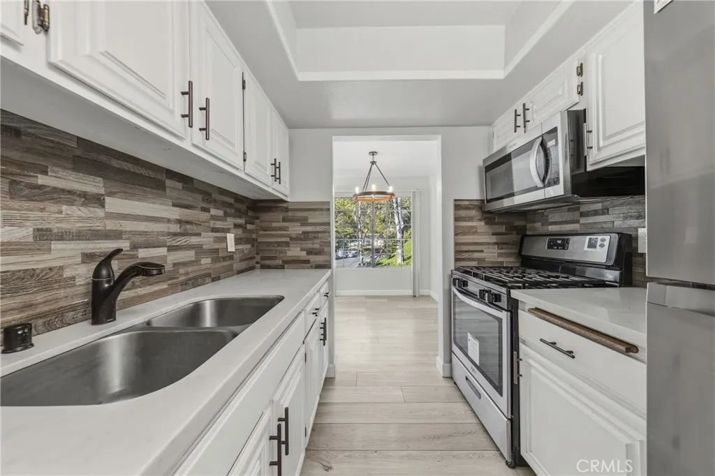 600 Central Avenue 376, Riverside, CA 92507