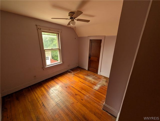 752 Spruce Avenue, Niagara Falls, NY 14301