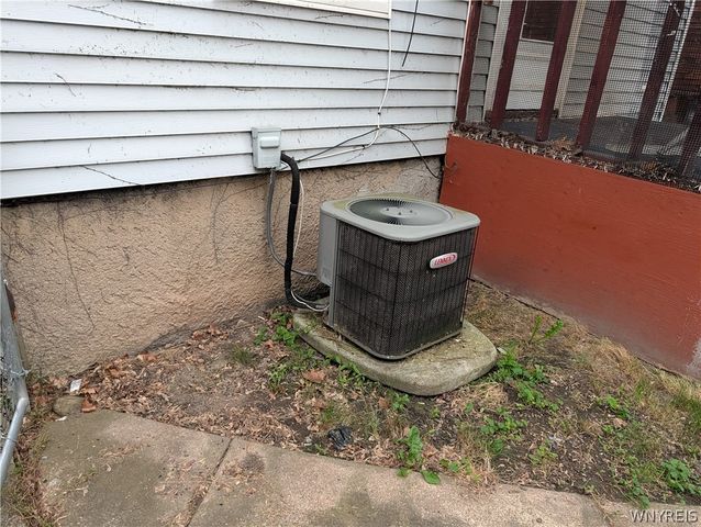 752 Spruce Avenue, Niagara Falls, NY 14301