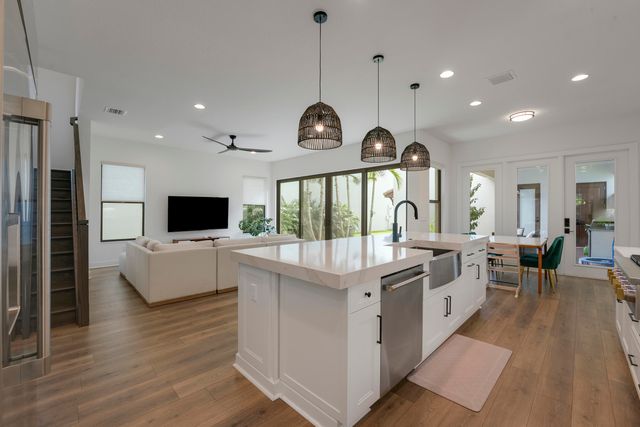 1006 FAULKNER Terrace, Palm Beach Gardens, FL 33418