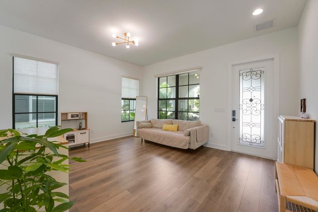 1006 FAULKNER Terrace, Palm Beach Gardens, FL 33418