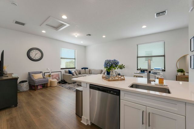 1006 FAULKNER Terrace, Palm Beach Gardens, FL 33418