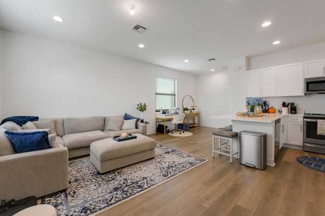 1006 FAULKNER Terrace, Palm Beach Gardens, FL 33418