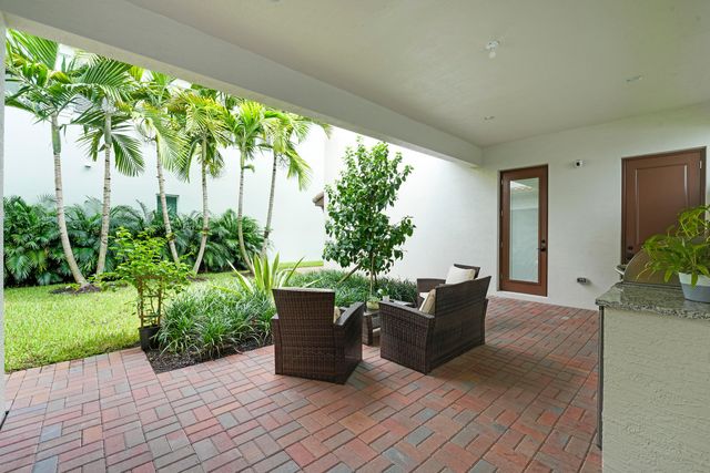 1006 FAULKNER Terrace, Palm Beach Gardens, FL 33418