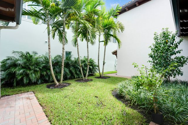 1006 FAULKNER Terrace, Palm Beach Gardens, FL 33418